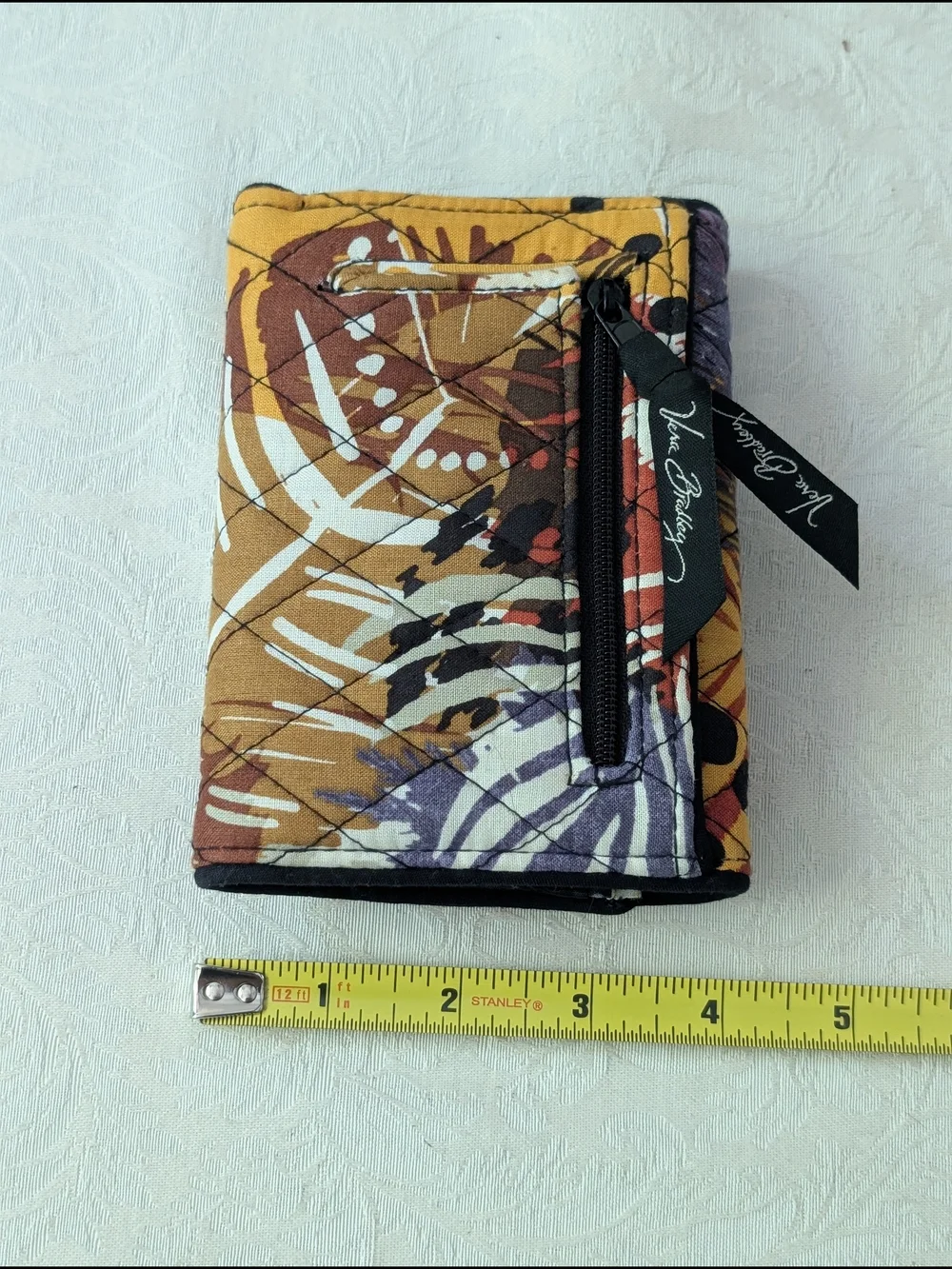 Vera Bradley Multicolor Abstract Women's Wallet Quilted Snap Zip Credit Card